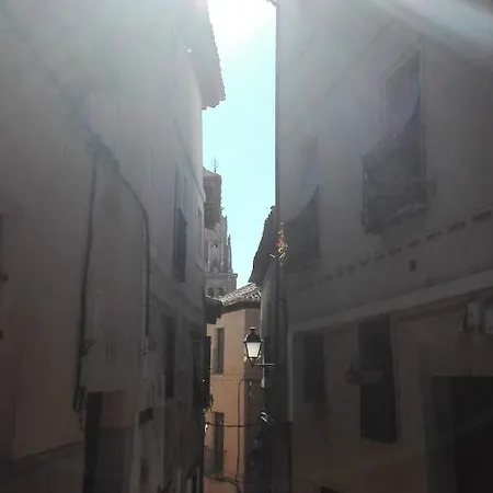 La Casa De Abuelas * Toledo